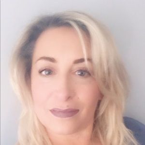 Meet your Posher, Tina